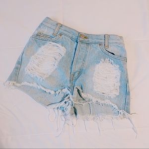 BRANDY MELVILLE DENIM SHORTS